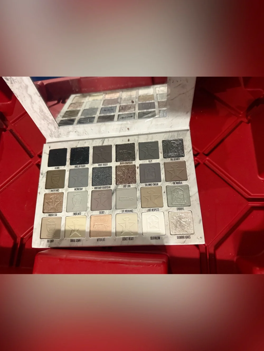Jeffree Star Cremated Eyeshadow Palette